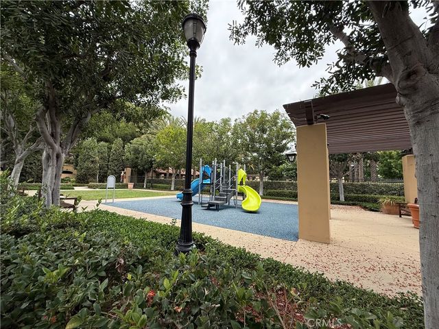56 Trailing Vine, Irvine, CA 92602