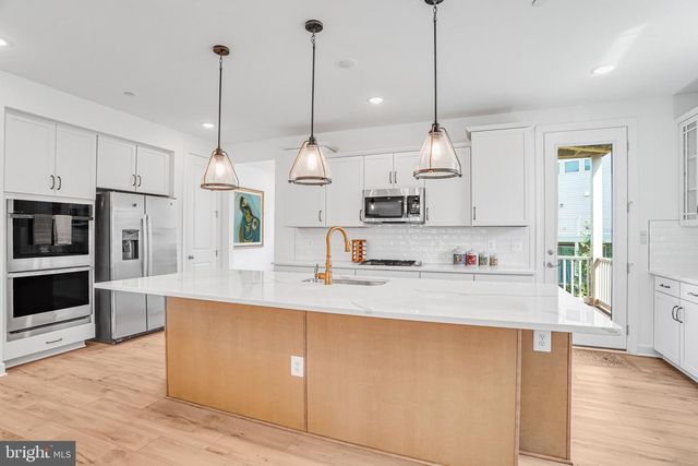 4975 LONGMIRE WAY, Chantilly, VA 20151