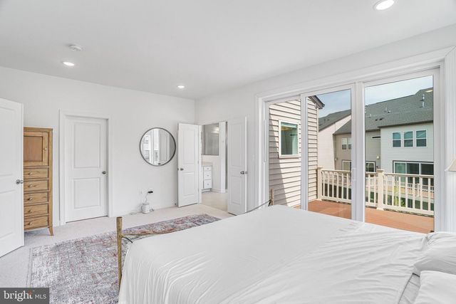 4975 LONGMIRE WAY, Chantilly, VA 20151