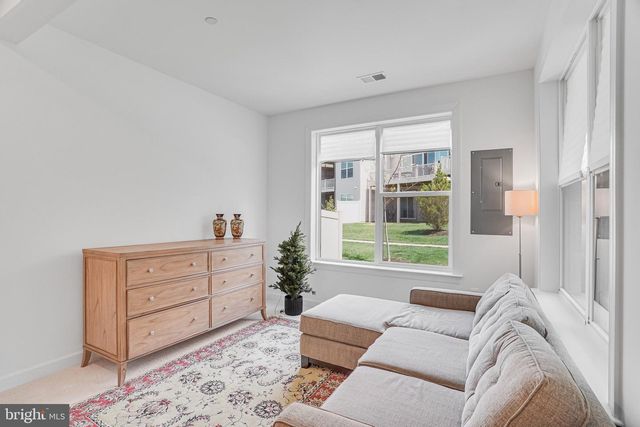 4975 LONGMIRE WAY, Chantilly, VA 20151