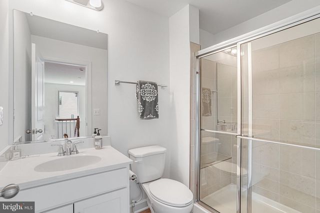 4975 LONGMIRE WAY, Chantilly, VA 20151
