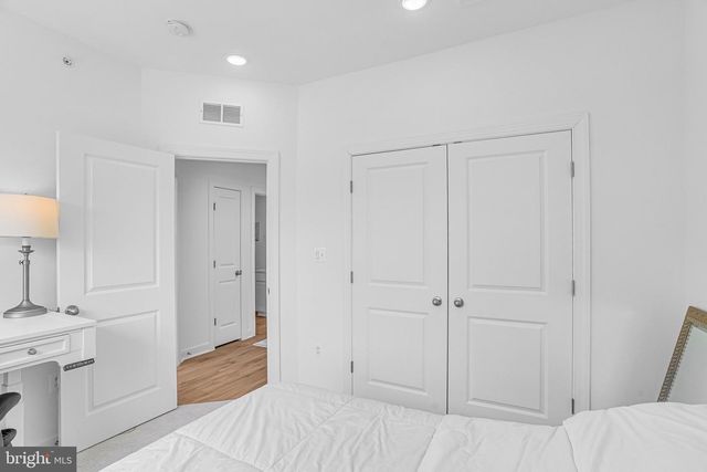 4975 LONGMIRE WAY, Chantilly, VA 20151