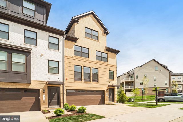 4975 LONGMIRE WAY, Chantilly, VA 20151