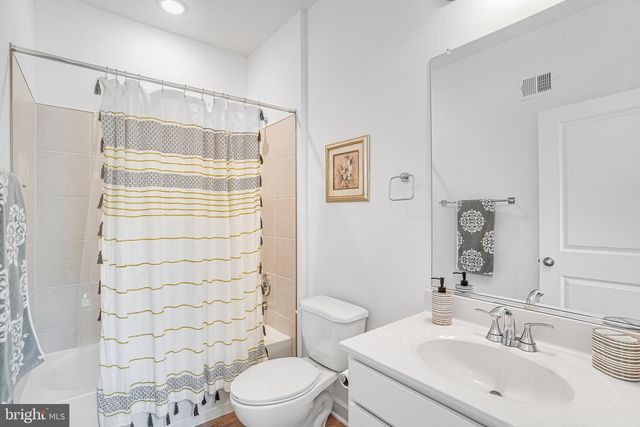 4975 LONGMIRE WAY, Chantilly, VA 20151