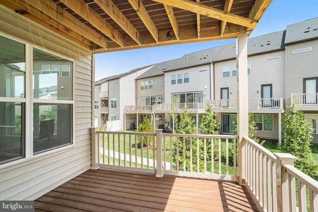 4975 LONGMIRE WAY, Chantilly, VA 20151