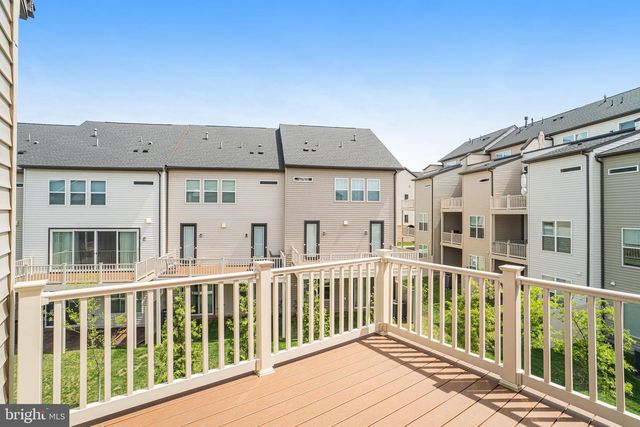 4975 LONGMIRE WAY, Chantilly, VA 20151