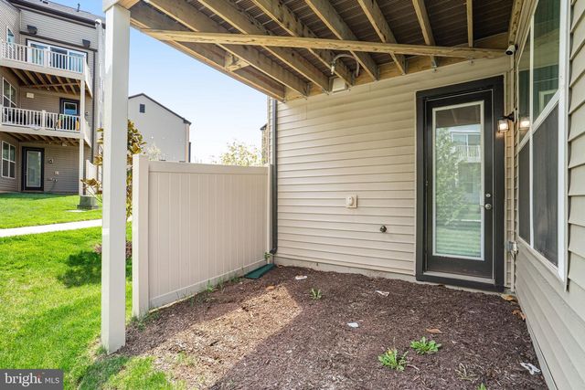 4975 LONGMIRE WAY, Chantilly, VA 20151