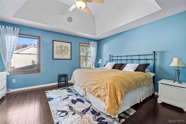 6521 White Oak, Hamburg, NY 14085