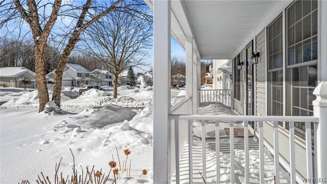 6521 White Oak, Hamburg, NY 14085