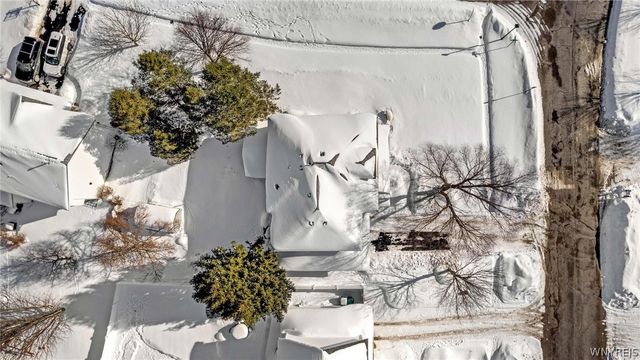 6521 White Oak, Hamburg, NY 14085