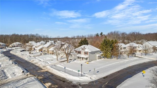 6521 White Oak, Hamburg, NY 14085