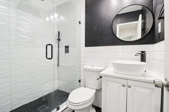 1512 E Park Boulevard, Plano, TX 75074