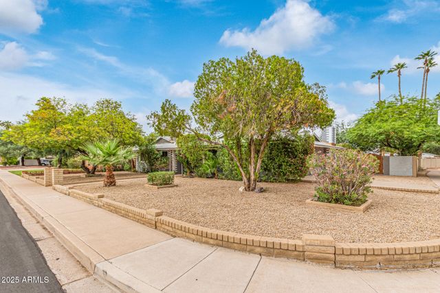 3527 S OAK Street, Tempe, AZ 85282