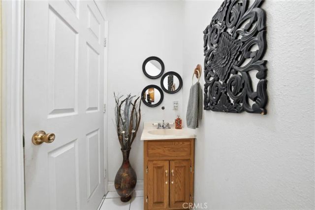 10535 Myrtle, Downey, CA 90241