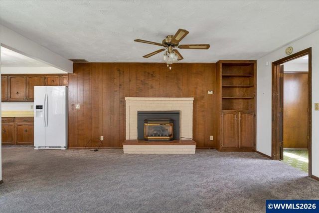 4528 Sesame St NE, Salem, OR 97305