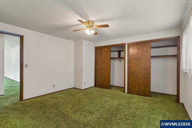 4528 Sesame St NE, Salem, OR 97305