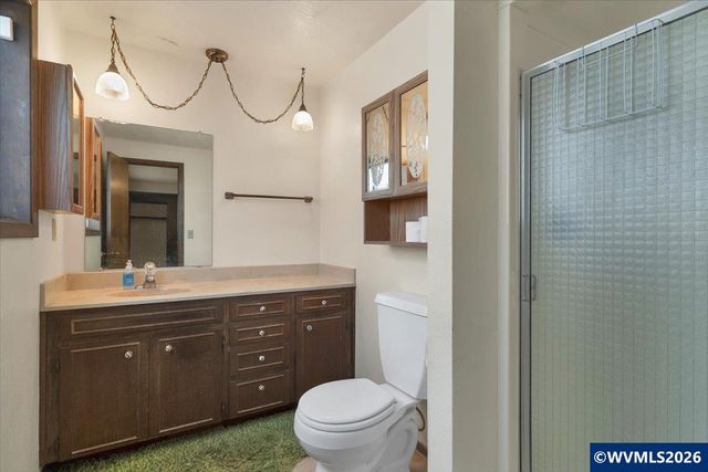 4528 Sesame St NE, Salem, OR 97305