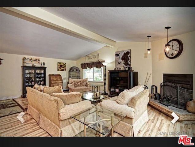 1237 Destree Road, Escondido, CA 92027