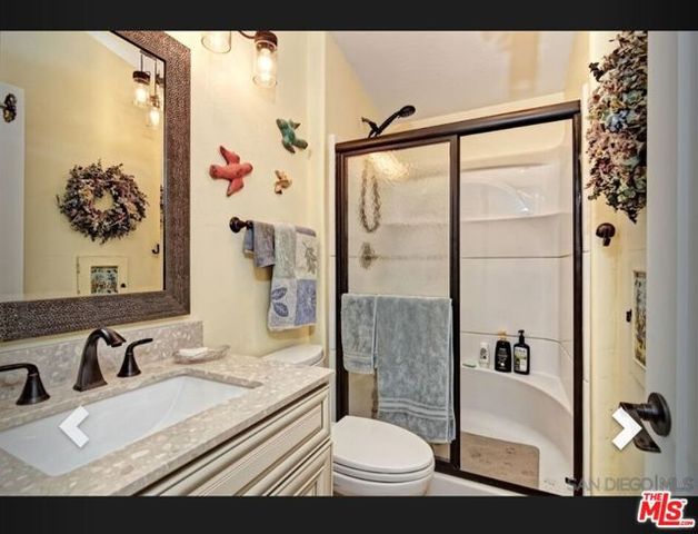 1237 Destree Road, Escondido, CA 92027