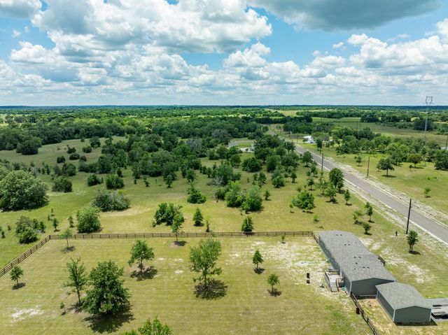 6774 Atakapan Trail, Bedias, TX 77831