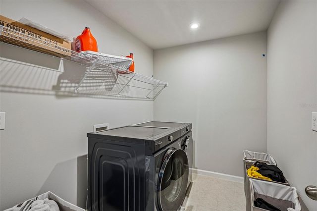 19405 MONARCH WIND WAY, Lutz, FL 33558
