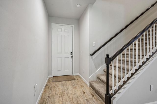 19405 MONARCH WIND WAY, Lutz, FL 33558