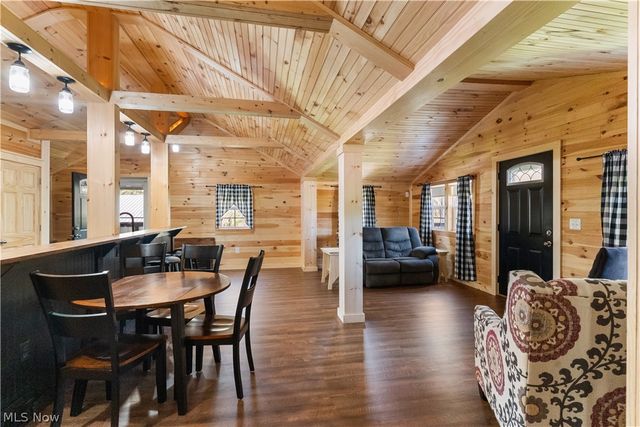 16715 W Western Reserve Road, Berlin Center, OH 44401