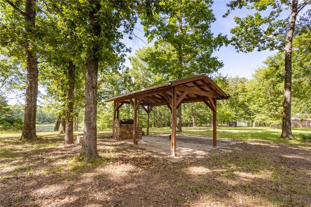 660 County Road 1503, Alba, TX 75410