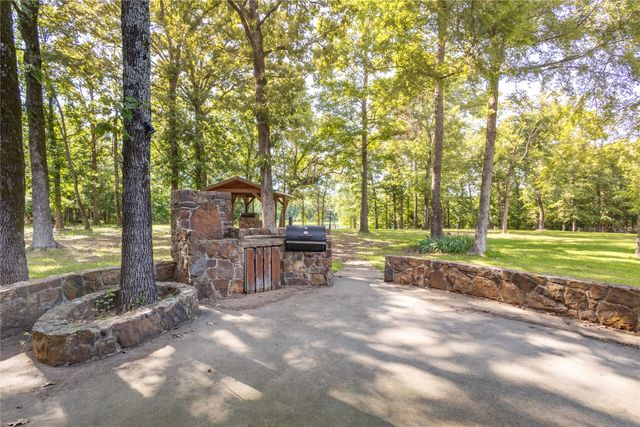 660 County Road 1503, Alba, TX 75410