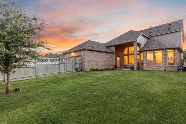 613 N Pecan Parkway, Northlake, TX 76247