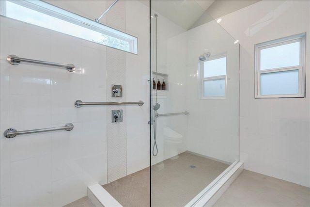 9110 Scotsman DR, Austin, TX 78750