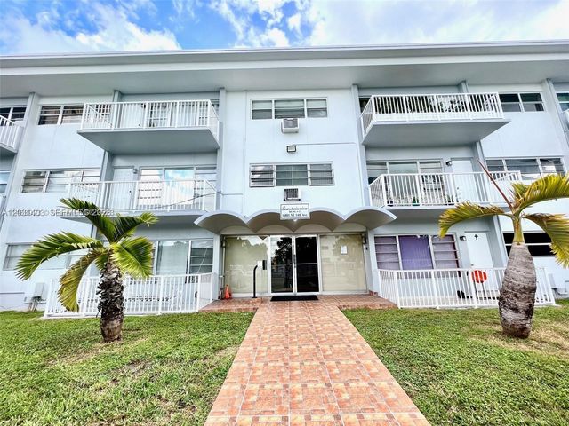 16801 NE 14th Ave 310, Miami, FL 33162