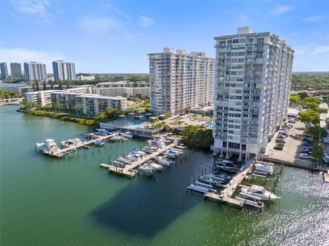 18061 Biscayne Blvd 1701, Aventura, FL 33160