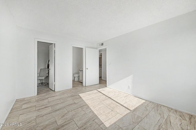 6834 N 81ST Lane, Glendale, AZ 85303