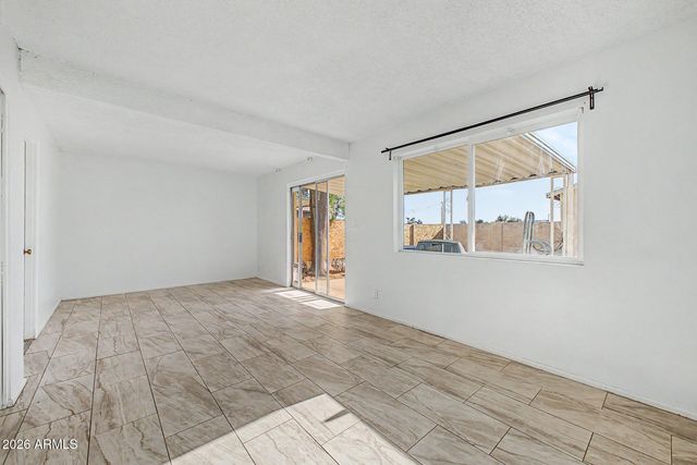 6834 N 81ST Lane, Glendale, AZ 85303