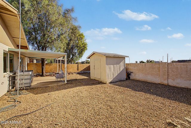 6834 N 81ST Lane, Glendale, AZ 85303
