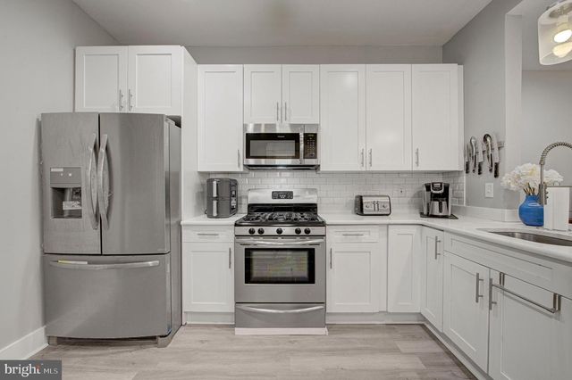 5532 CEDAR AVE, Philadelphia, PA 19143