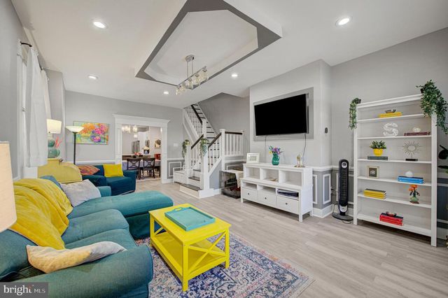 5532 CEDAR AVE, Philadelphia, PA 19143