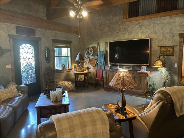 2300 Vz County Road 2504, Canton, TX 75103