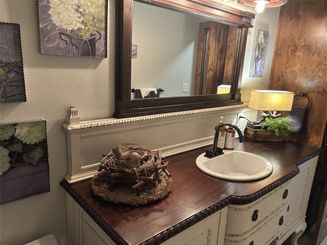 2300 Vz County Road 2504, Canton, TX 75103