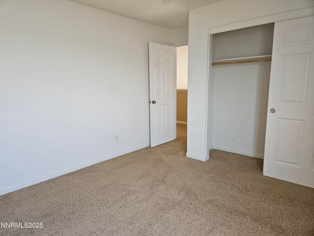 7900 Beech Street, Silver Springs, NV 89429