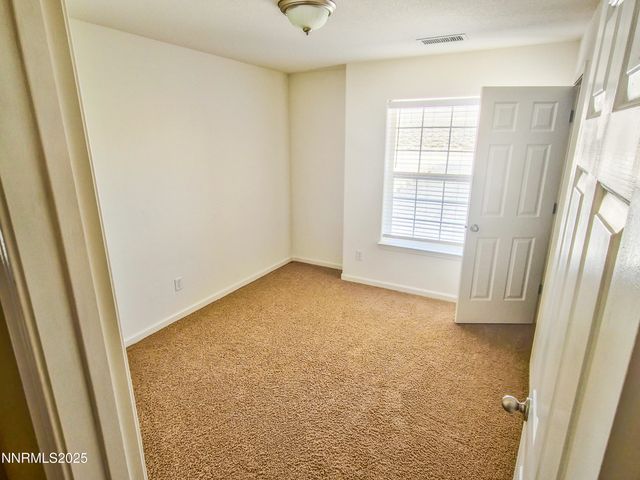 7900 Beech Street, Silver Springs, NV 89429