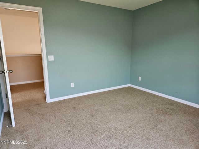 7900 Beech Street, Silver Springs, NV 89429