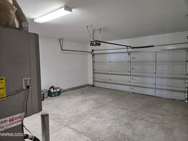 7900 Beech Street, Silver Springs, NV 89429