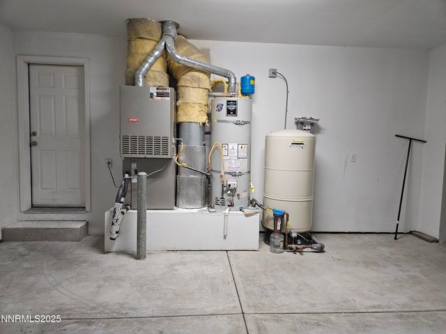 7900 Beech Street, Silver Springs, NV 89429