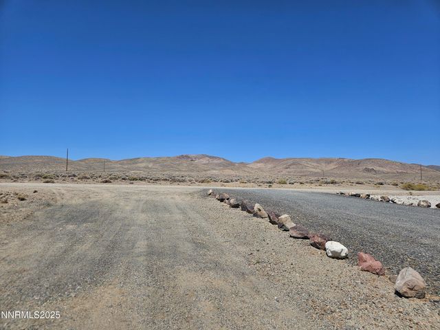 7900 Beech Street, Silver Springs, NV 89429