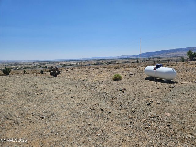 7900 Beech Street, Silver Springs, NV 89429