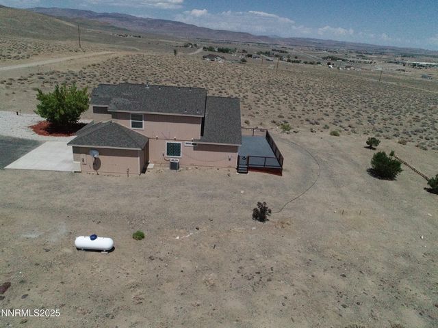 7900 Beech Street, Silver Springs, NV 89429