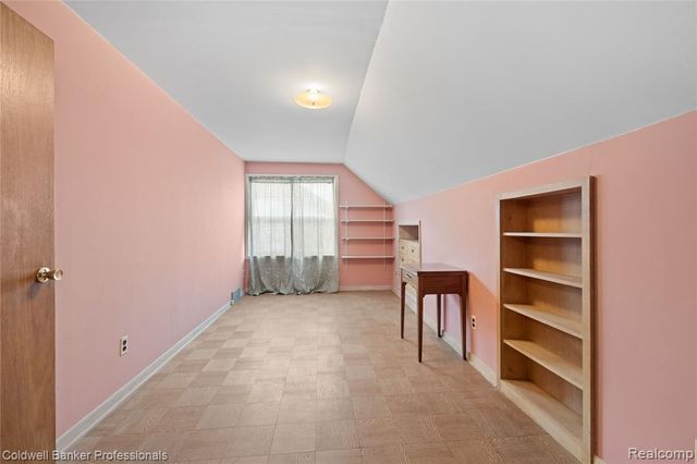 11422 Marion, Redford, MI 48239