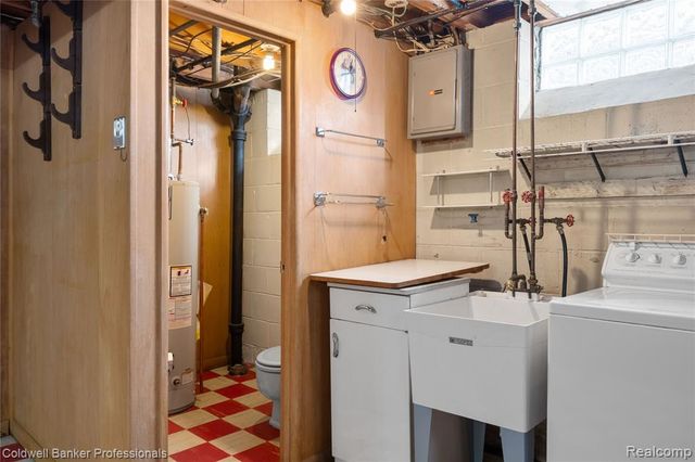 11422 Marion, Redford, MI 48239